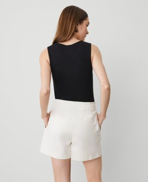 The Pleated Short in Sateen