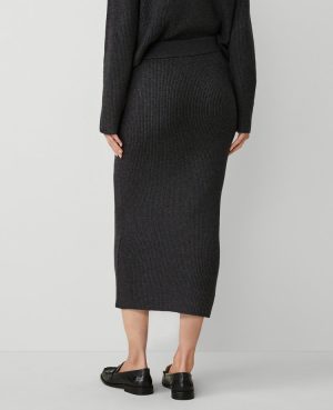 Weekend Collection Ribbed Sweater Skirt