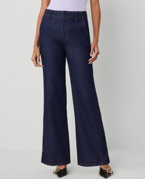 The Petite Seamed Wide-Leg Jean