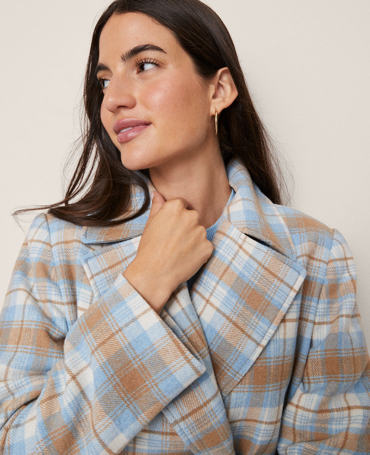 Weekend Collection Plaid Short Trench Coat