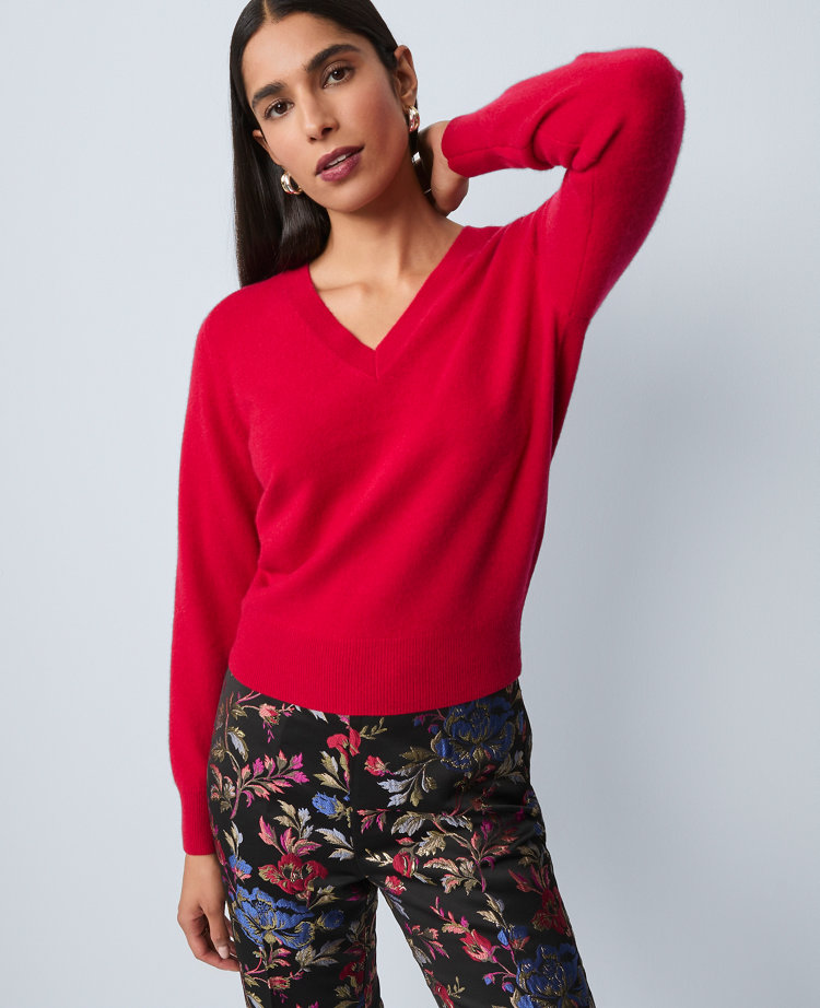 Cashmere V-Neck Sweater