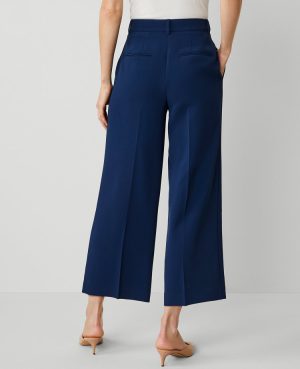 The Wide-Leg Cropped Pant in Fluid Crepe