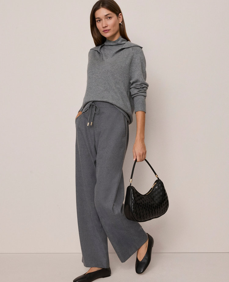 Weekend Collection Wide-Leg Jogger Pant