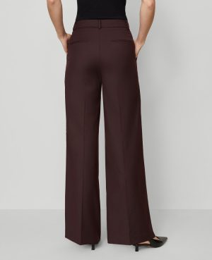 The Wide-Leg Pant