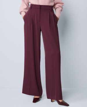 The Petite Pleated Wide-Leg Pant in Bi-Stretch